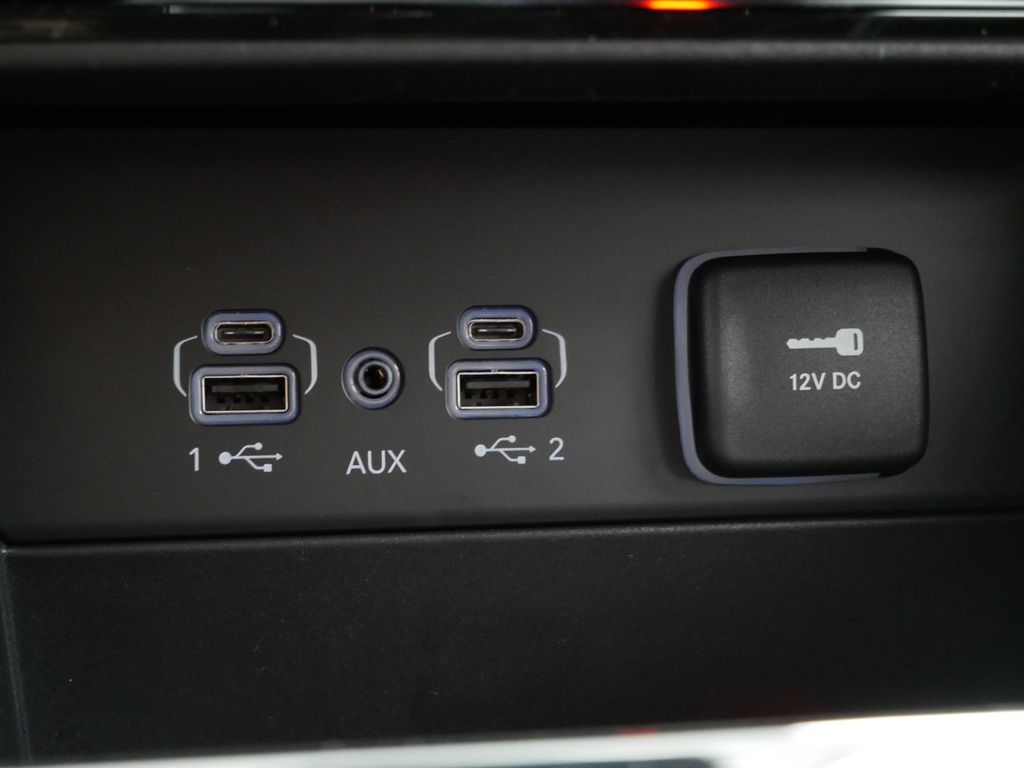 Thumbnail: 2025 Jeep Grand Cherokee - 39