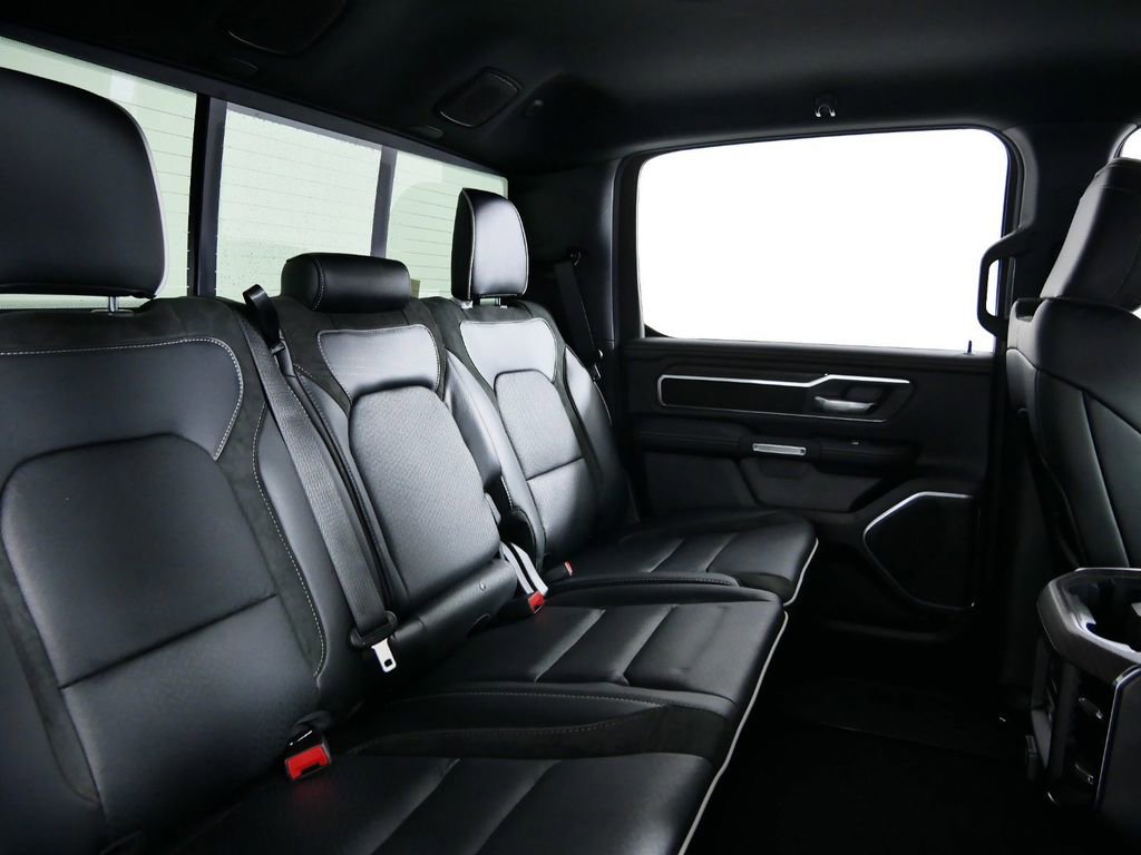 Thumbnail: 2025 RAM 1500 - 29