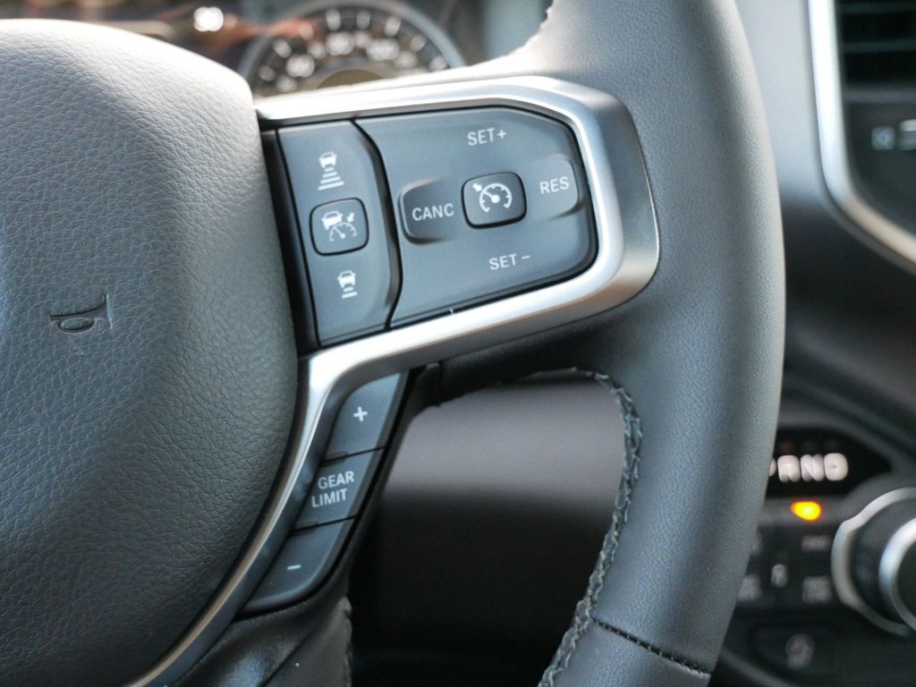 Thumbnail: 2026 RAM 1500 - 40