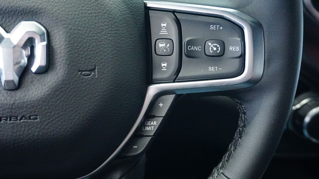 Thumbnail: 2026 RAM 1500 - 36