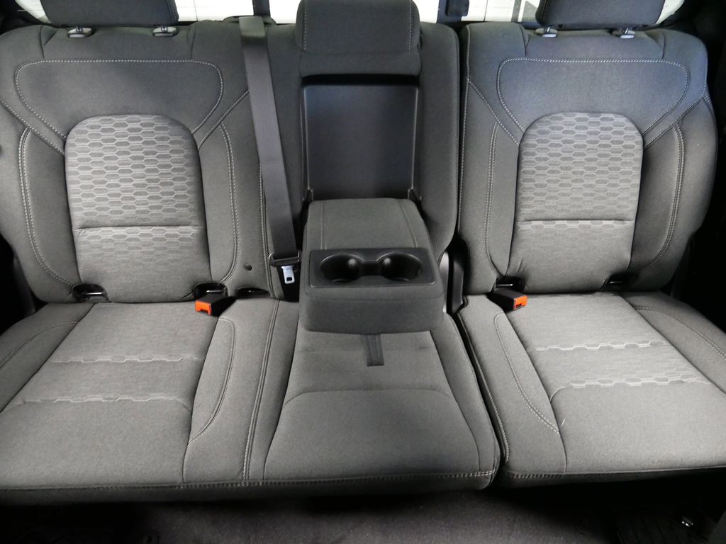 Thumbnail: 2026 RAM 1500 - 18