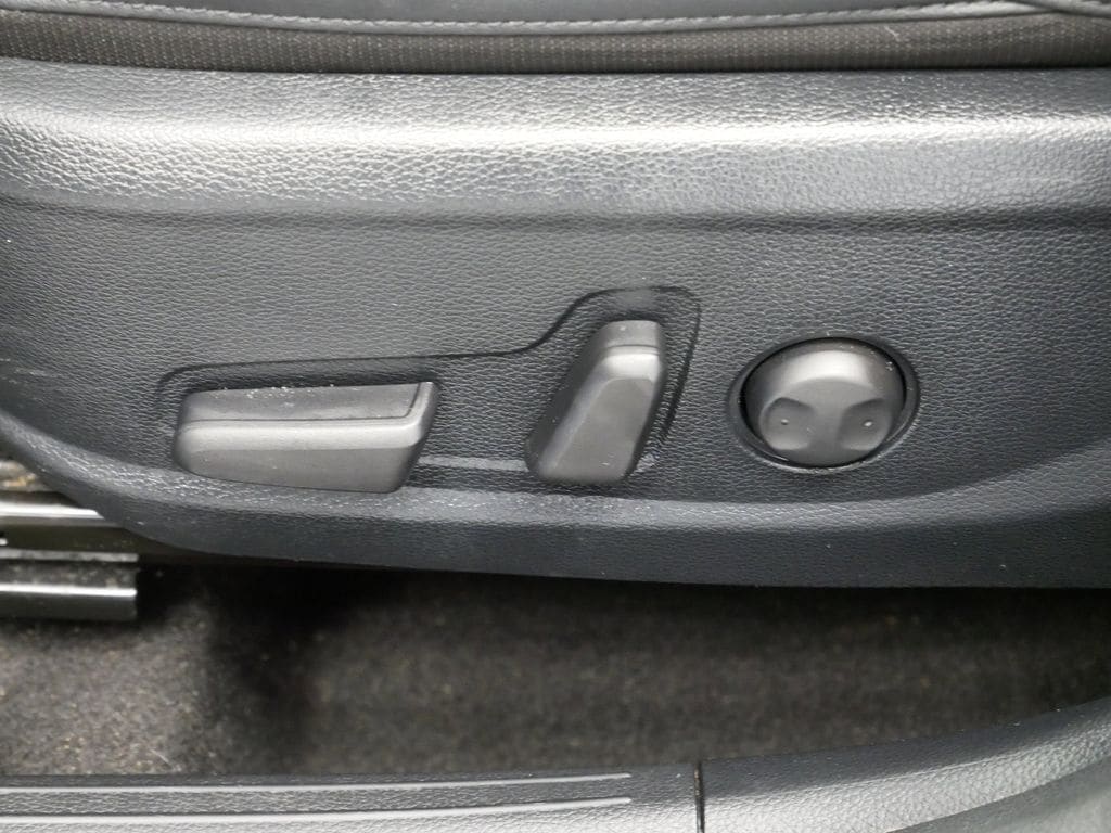 Thumbnail: 2022 Kia Seltos - 4