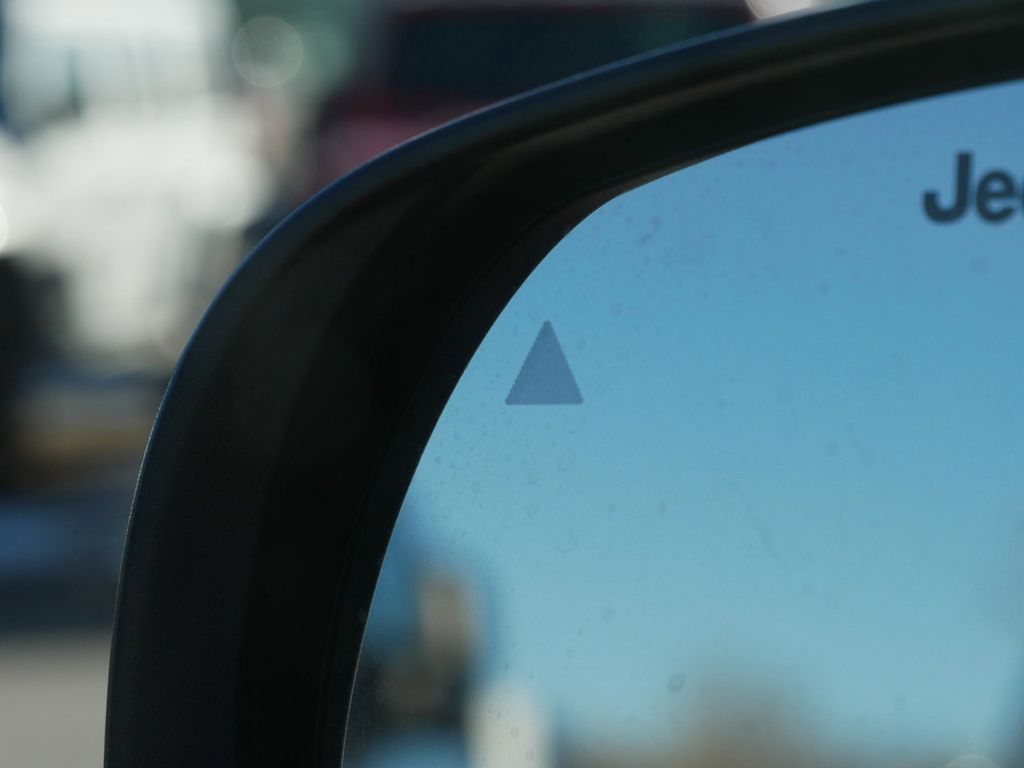 Thumbnail: 2025 Jeep Compass - 22