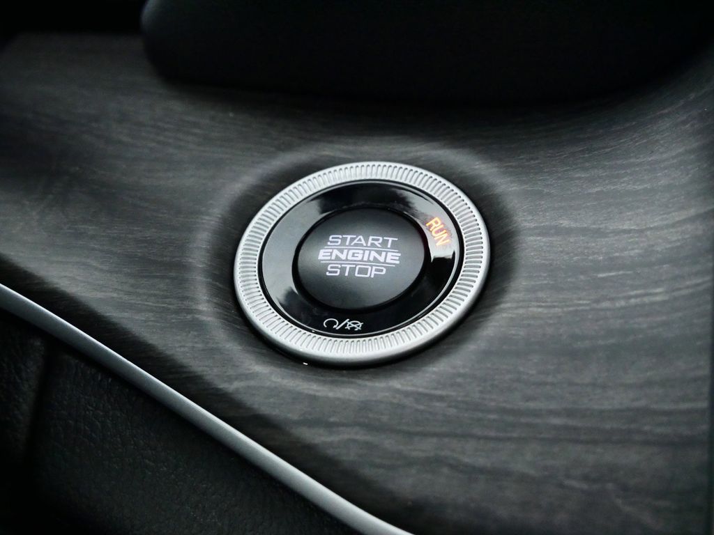 Thumbnail: 2025 Jeep Grand Cherokee - 51