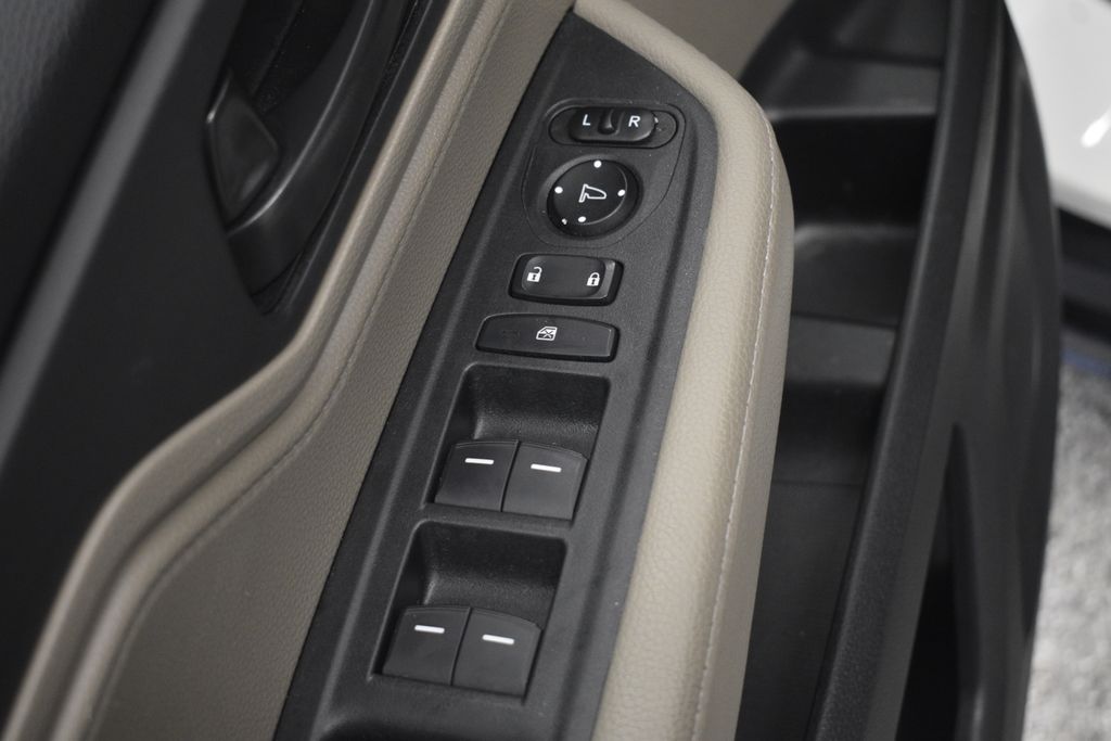 Thumbnail: 2019 Honda Odyssey - 32