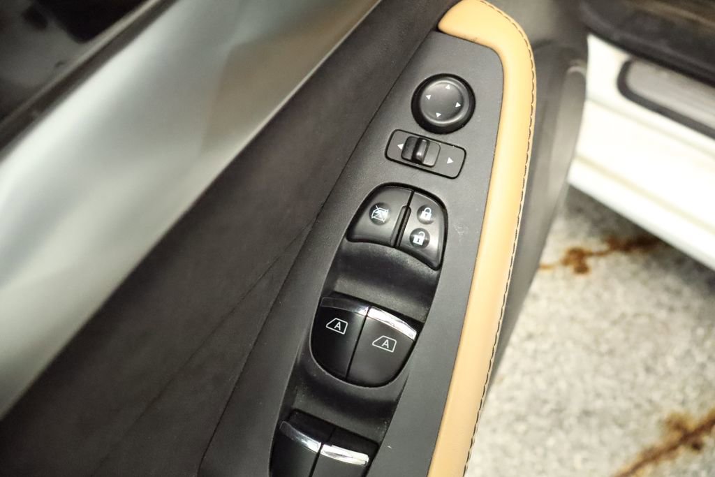 Thumbnail: 2016 Nissan Maxima - 24