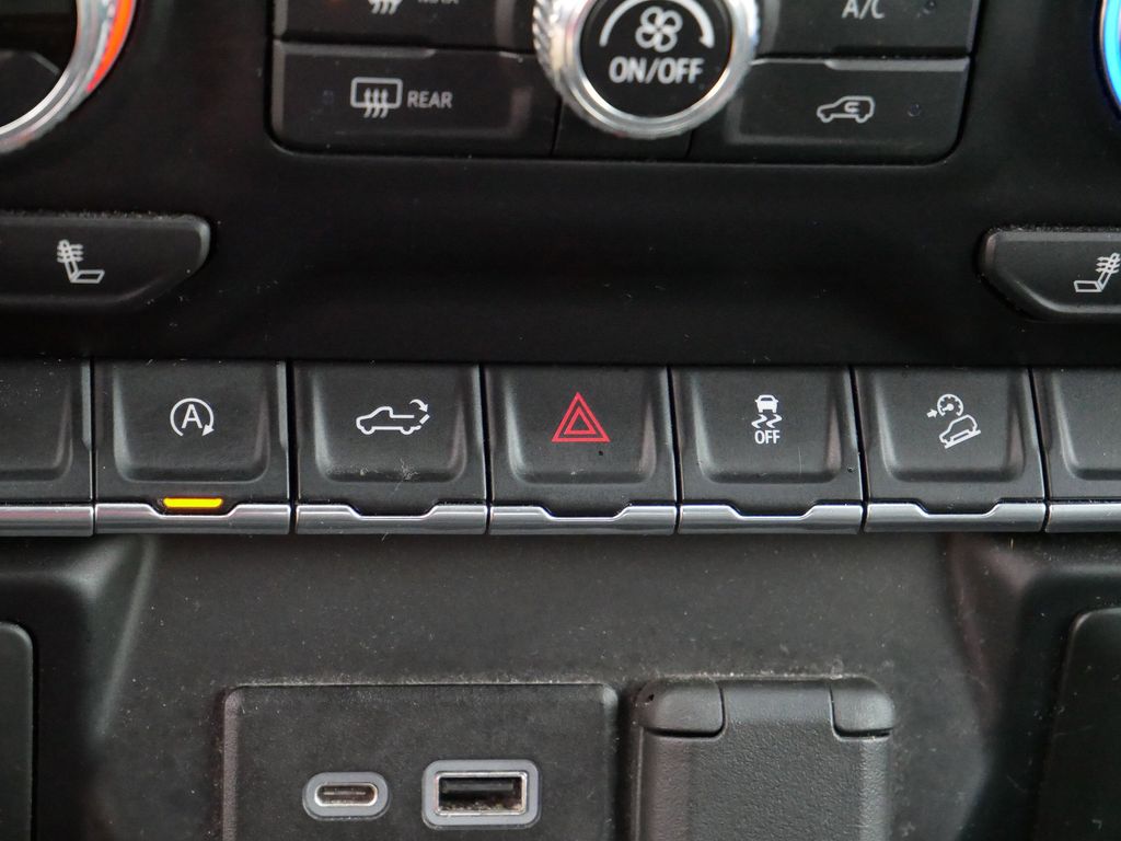 Thumbnail: 2021 GMC Sierra 1500 - 33