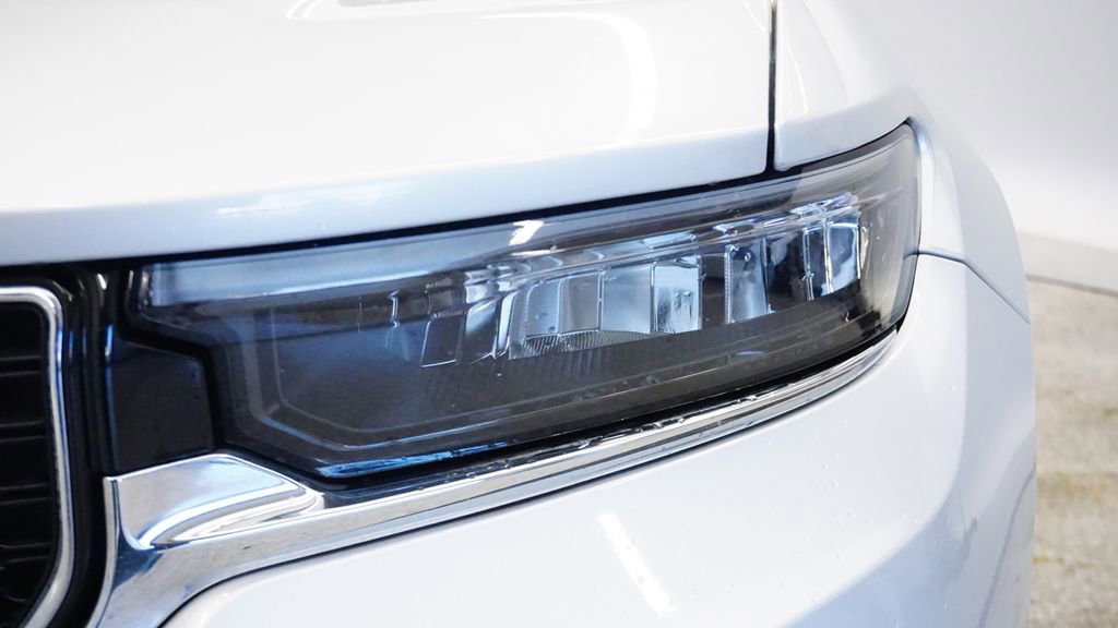 Thumbnail: 2022 Jeep Grand Cherokee - 12