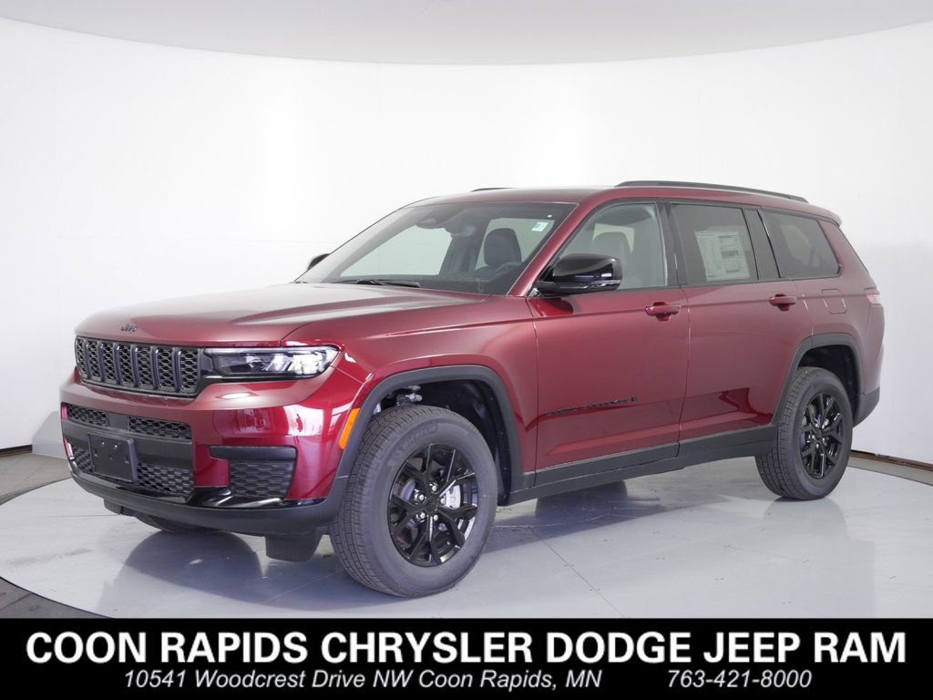 2025 Jeep Grand Cherokee L Altitude's photo