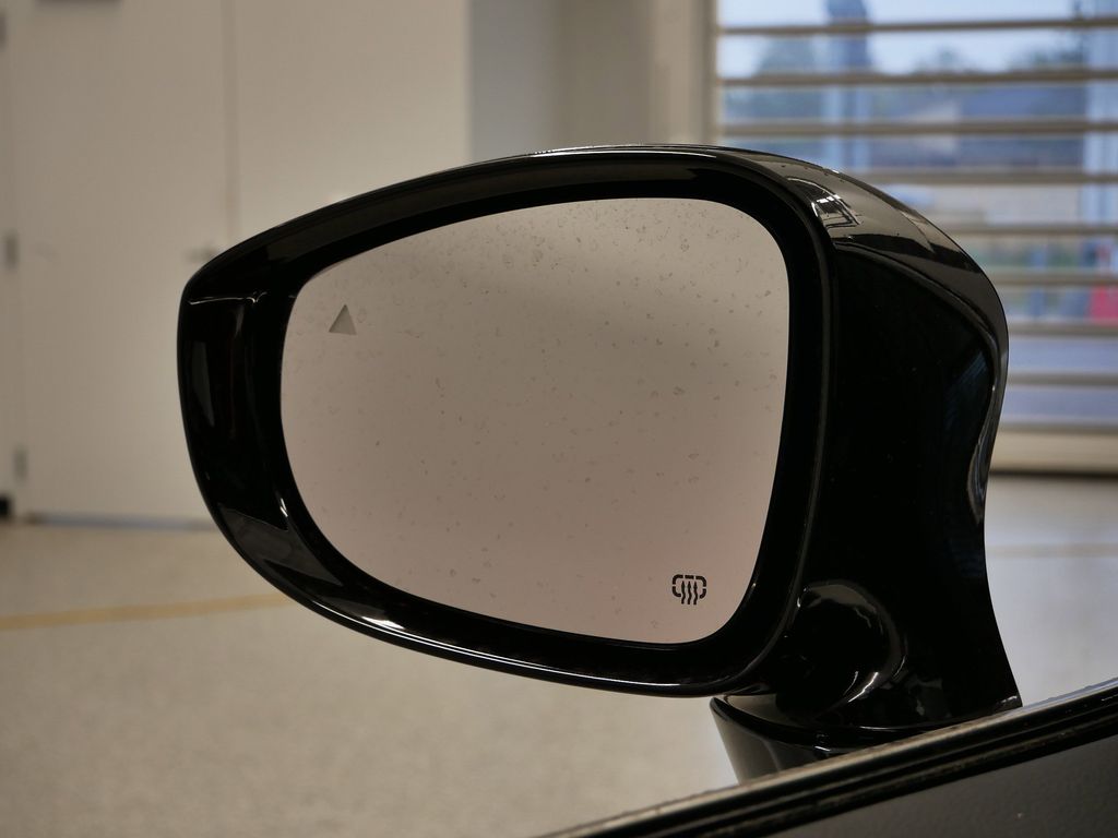 Thumbnail: 2026 Chrysler Pacifica - 23