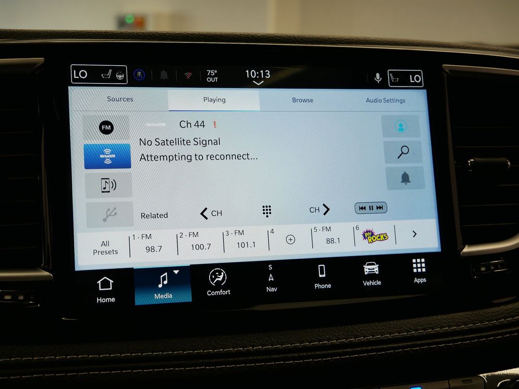 Thumbnail: 2026 Chrysler Pacifica - 32