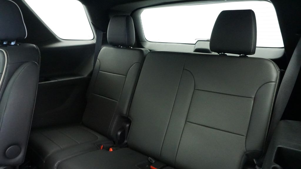 Thumbnail: 2023 Chevrolet Traverse - 23