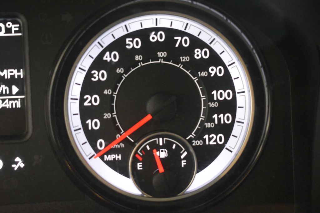 Thumbnail: 2019 RAM 1500 Classic - 49