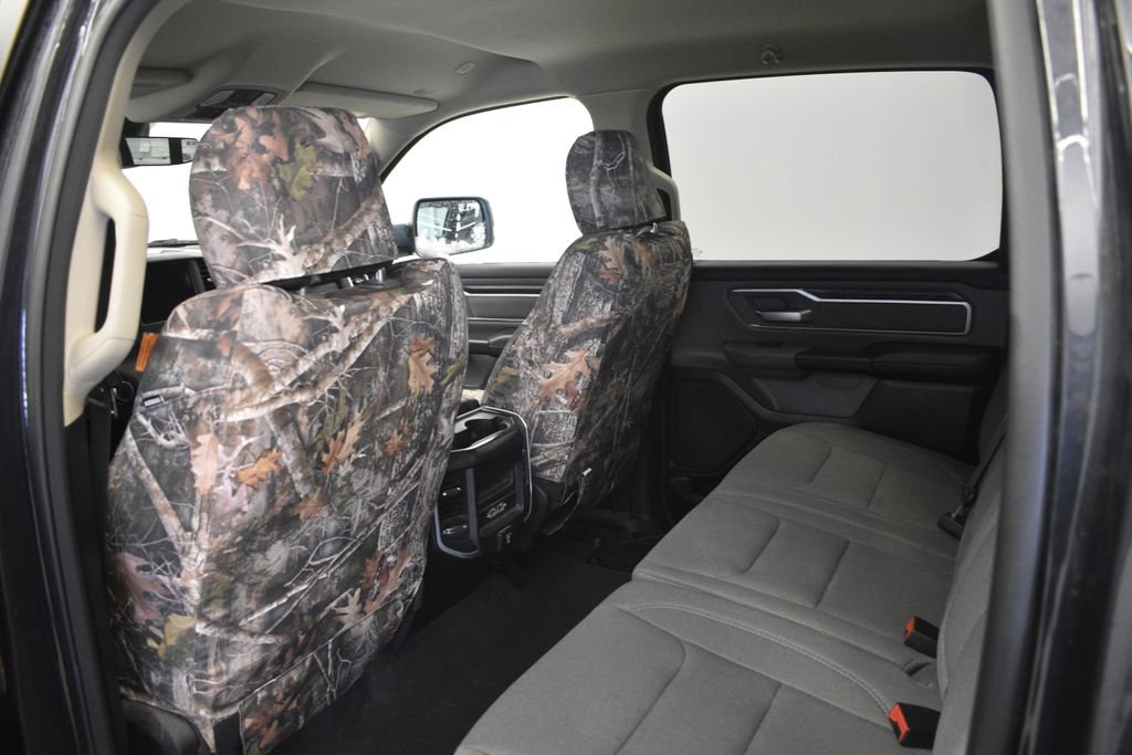 Thumbnail: 2020 RAM 1500 - 15