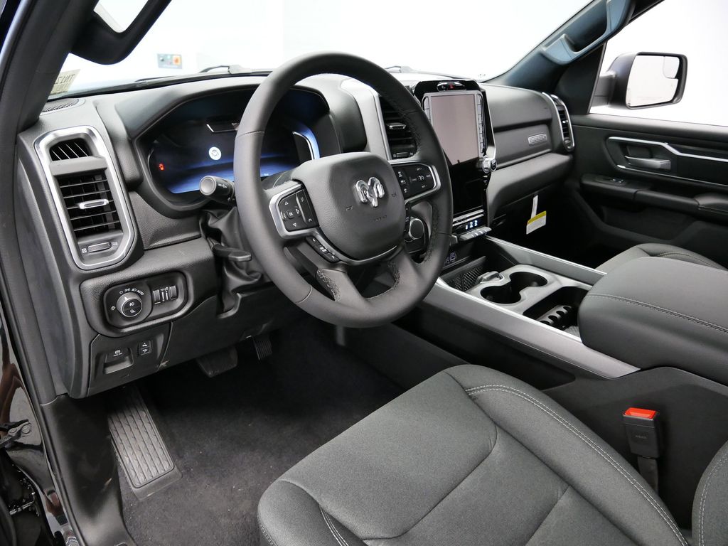 Thumbnail: 2026 RAM 1500 - 2