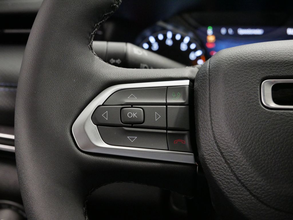 Thumbnail: 2026 Jeep Compass - 24