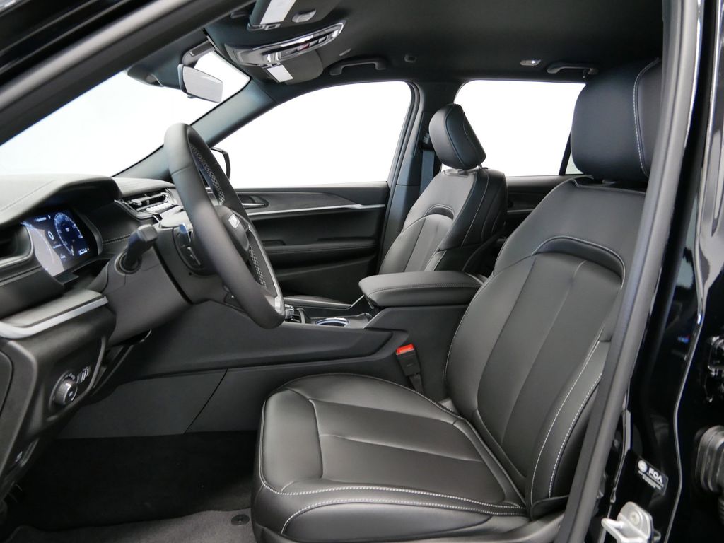 Thumbnail: 2025 Jeep Grand Cherokee - 3