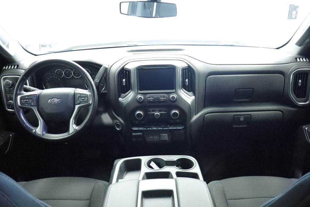 Thumbnail: 2021 Chevrolet Silverado 1500 - 16