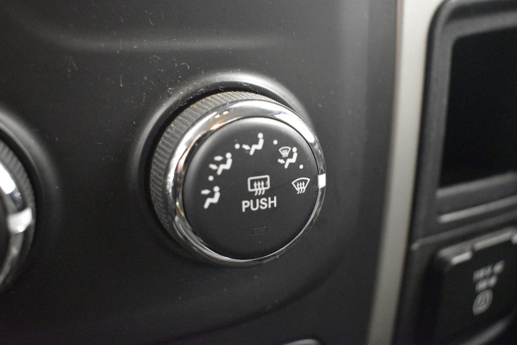 Thumbnail: 2014 RAM 2500 - 42