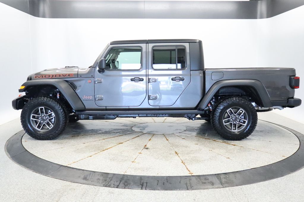 Thumbnail: 2026 Jeep Gladiator - 2