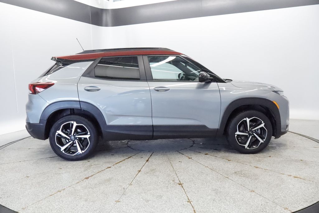 Thumbnail: 2023 Chevrolet TrailBlazer - 8