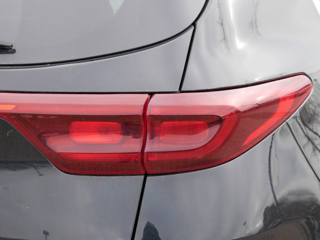 Thumbnail: 2020 Kia Sportage - 21