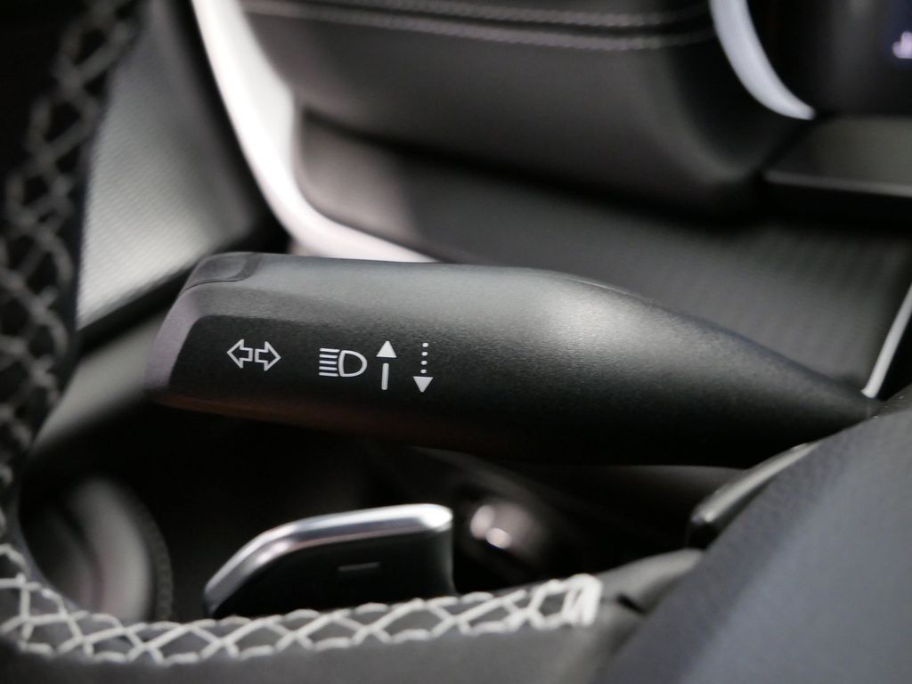 Thumbnail: 2025 Jeep Grand Cherokee - 27