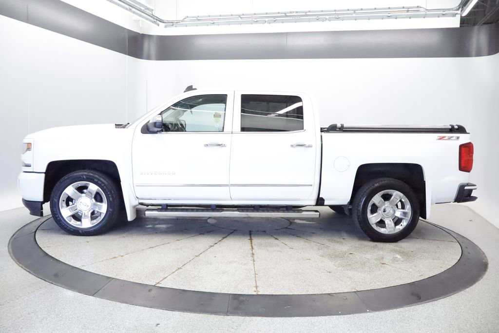Thumbnail: 2017 Chevrolet Silverado 1500 - 2