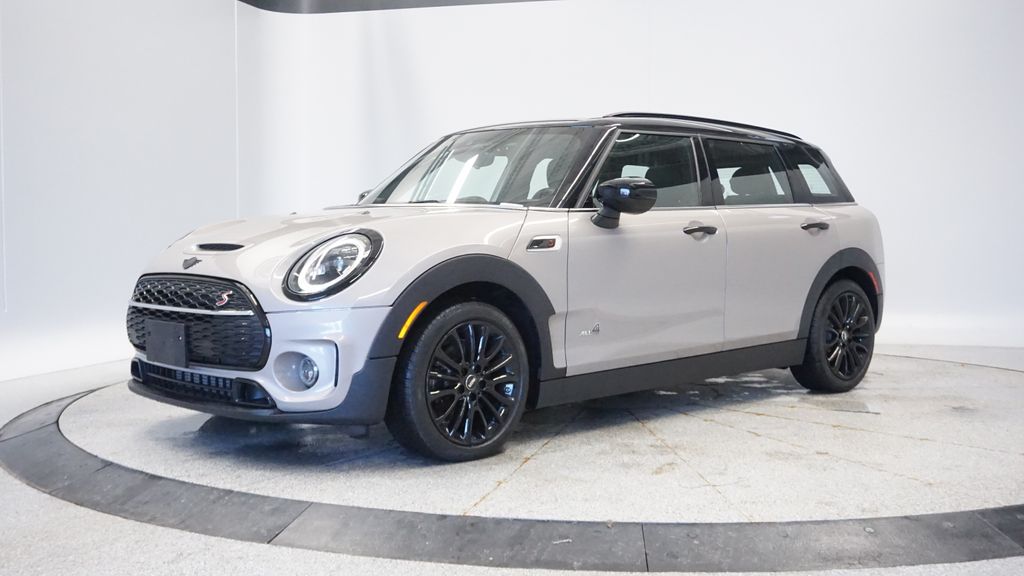 Thumbnail: 2022 MINI Cooper Clubman - 2