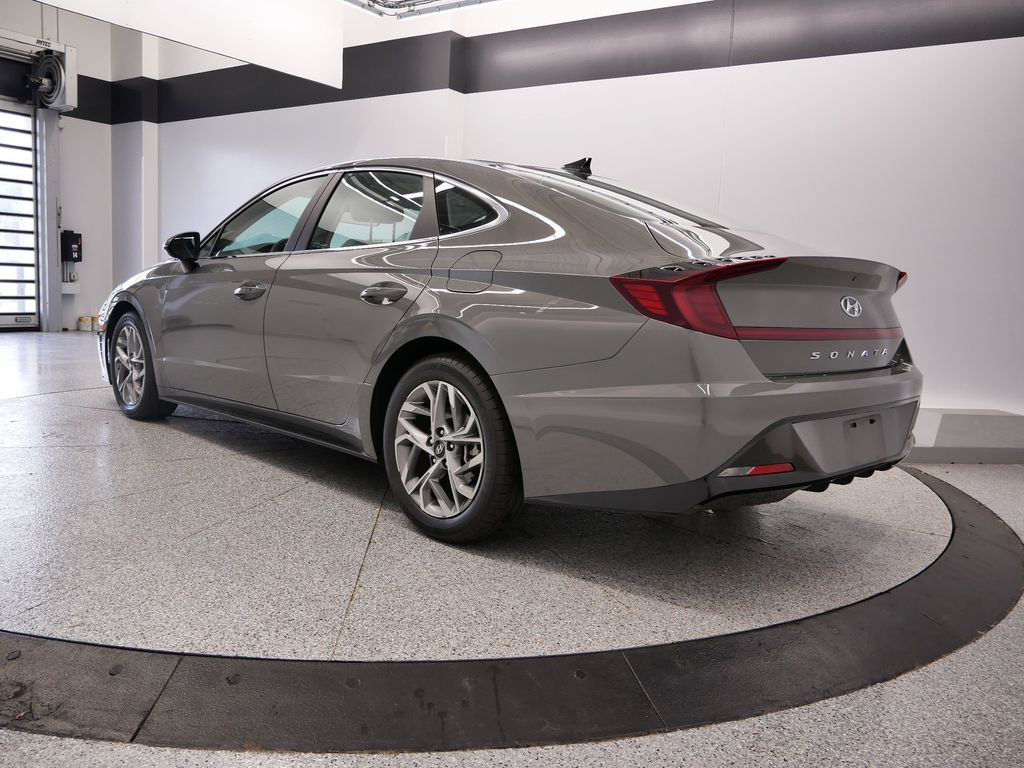 Thumbnail: 2023 Hyundai Sonata - 22
