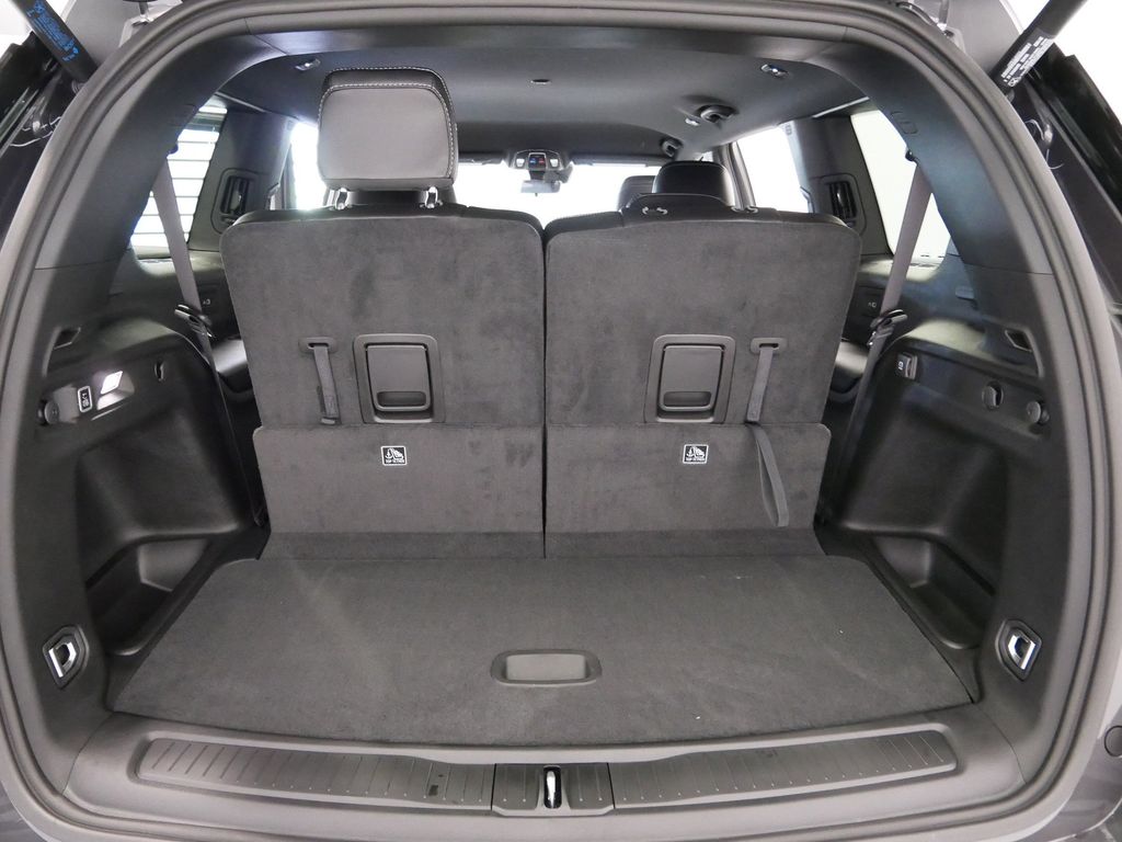 Thumbnail: 2025 Jeep Grand Cherokee L - 10