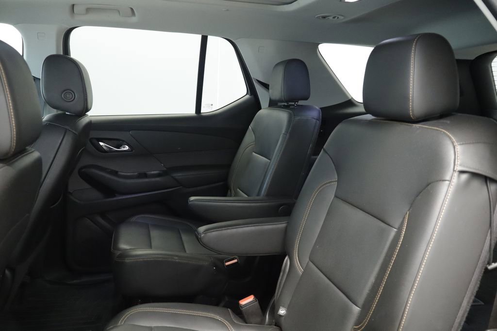 Thumbnail: 2021 Chevrolet Traverse - 23