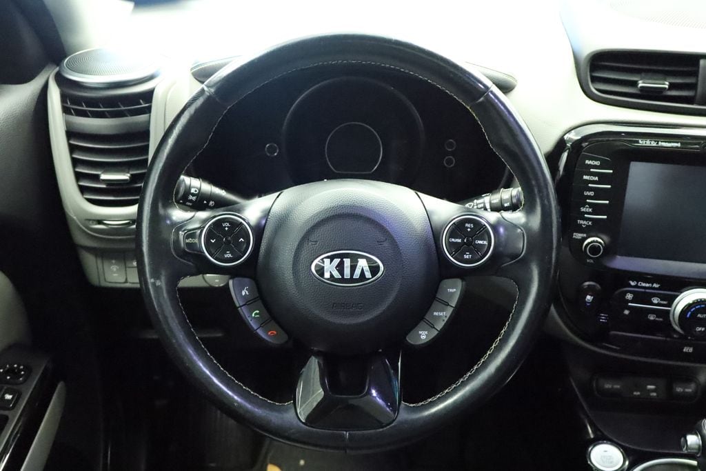 Thumbnail: 2016 Kia Soul - 24