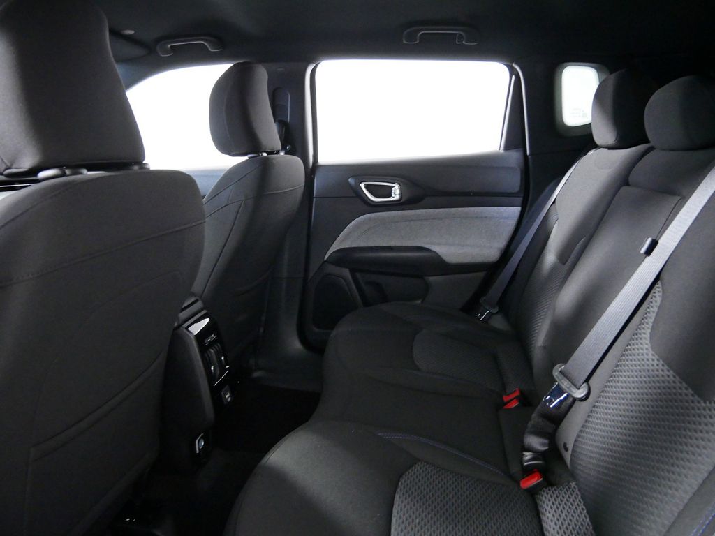 Thumbnail: 2024 Jeep Compass - 25