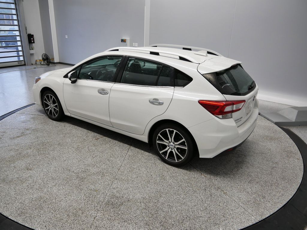 Thumbnail: 2017 Subaru Impreza - 20