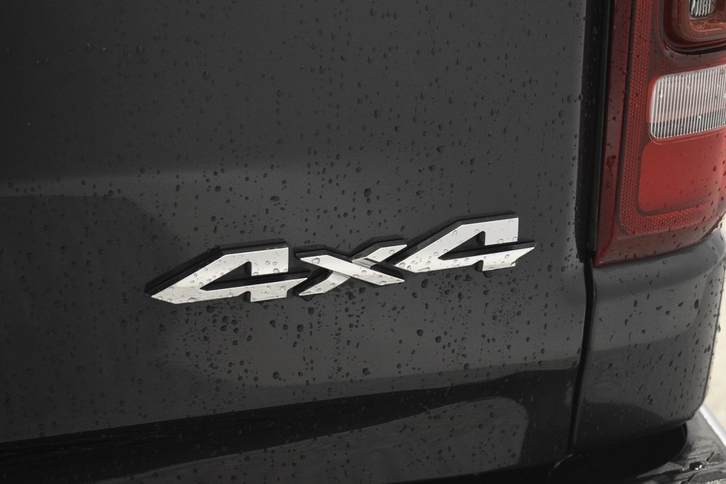 Thumbnail: 2020 RAM 1500 - 20