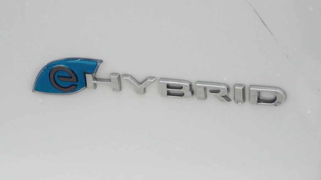 Thumbnail: 2024 Chrysler Pacifica - 15