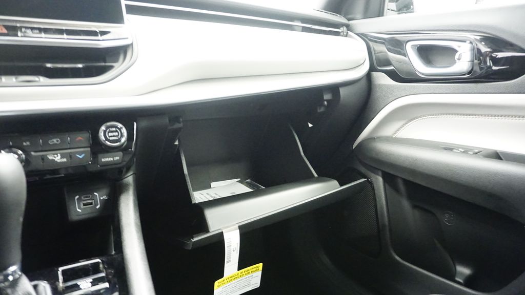 Thumbnail: 2026 Jeep Compass - 36