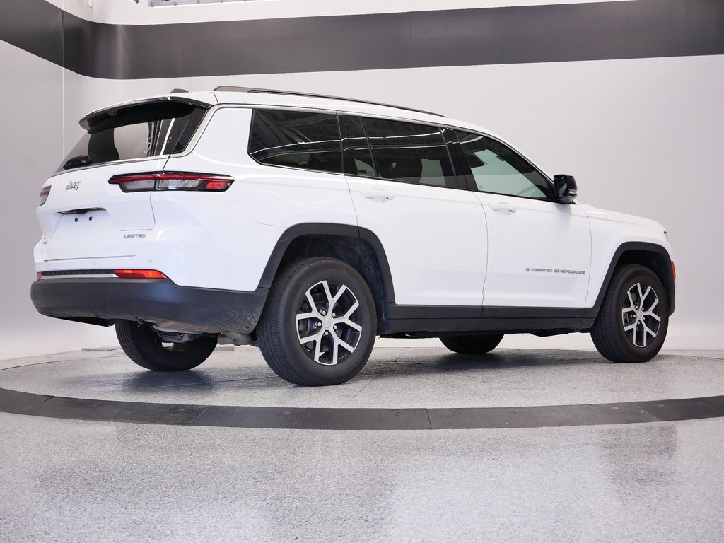 Thumbnail: 2024 Jeep Grand Cherokee L - 6