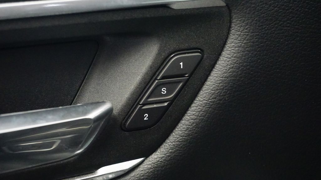 Thumbnail: 2022 RAM 1500 - 32