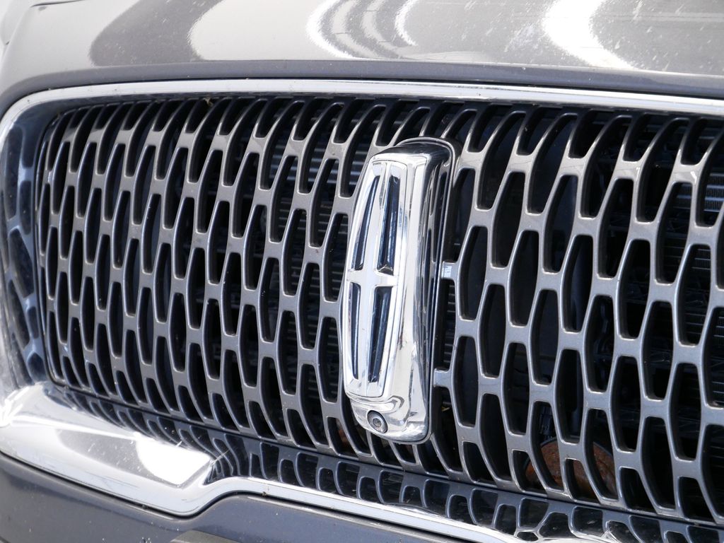 Thumbnail: 2021 Lincoln Nautilus - 15