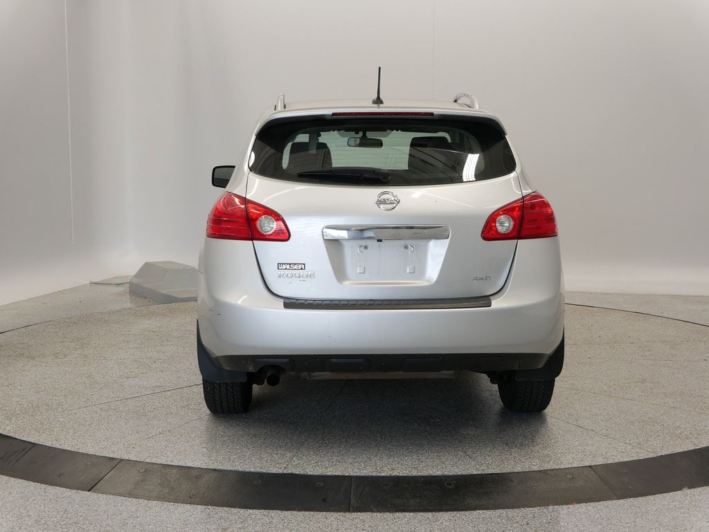 Thumbnail: 2014 Nissan Rogue - 4