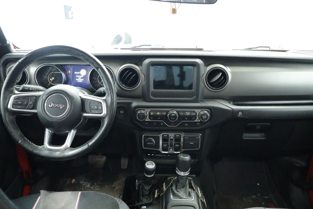 Thumbnail: 2020 Jeep Gladiator - 24