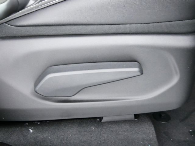 Thumbnail: 2024 Jeep Grand Cherokee - 24