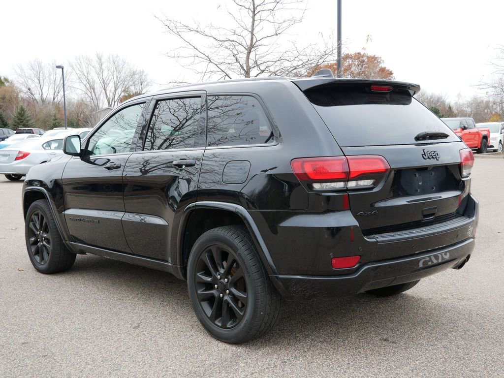 Thumbnail: 2019 Jeep Grand Cherokee - 3