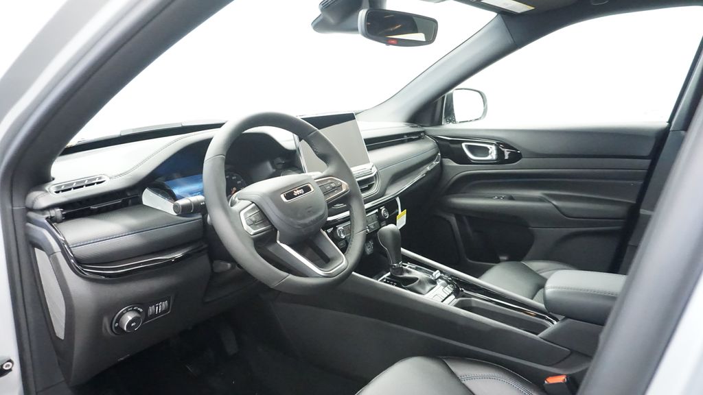 Thumbnail: 2026 Jeep Compass - 31