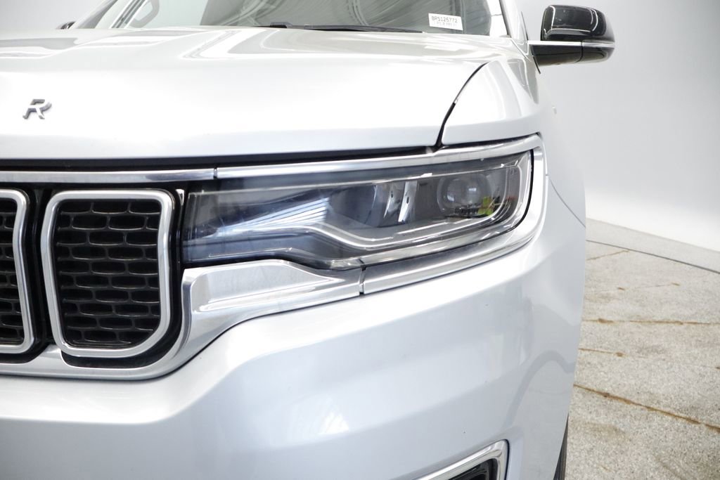 Thumbnail: 2024 Jeep Wagoneer - 13