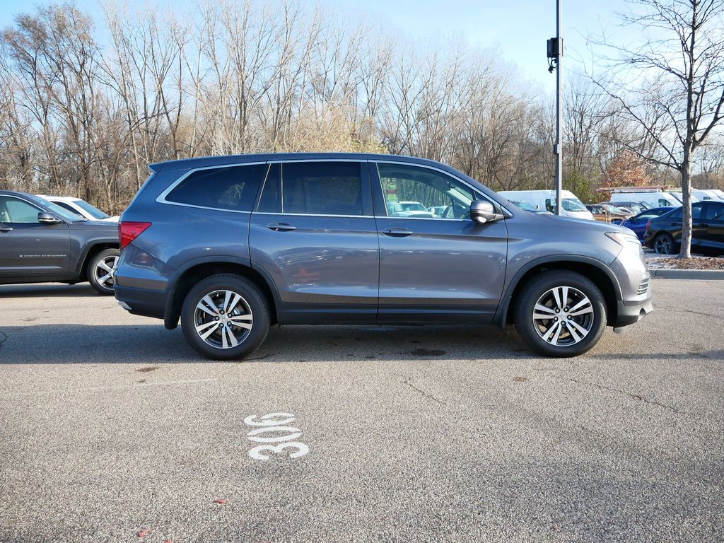 Thumbnail: 2018 Honda Pilot - 45