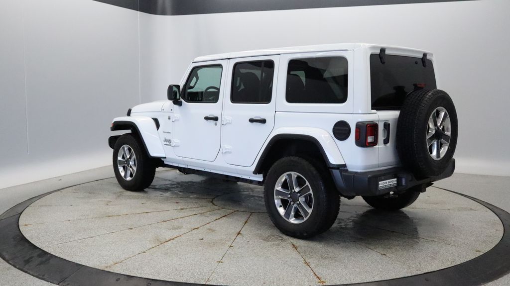 Thumbnail: 2021 Jeep Wrangler - 3