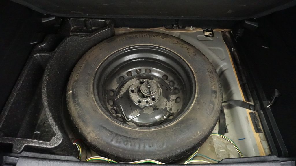 Thumbnail: 2016 Jeep Renegade - 25